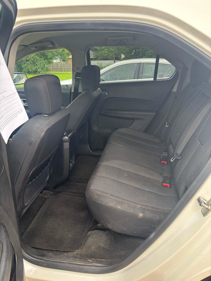 Used 2015 Chevrolet Equinox LT w/ Driver Convenience Package FWD image 6