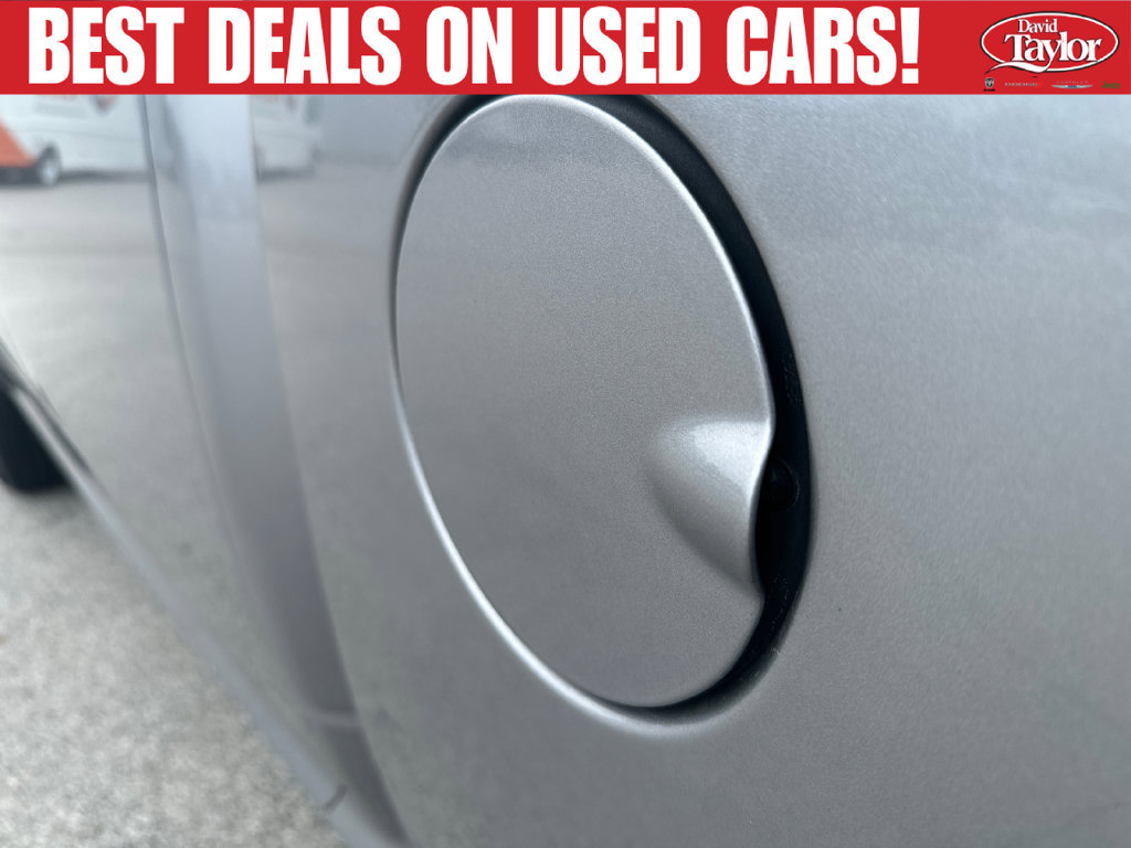 Used 2024 RAM 1500 Warlock AWD/4WD image 38