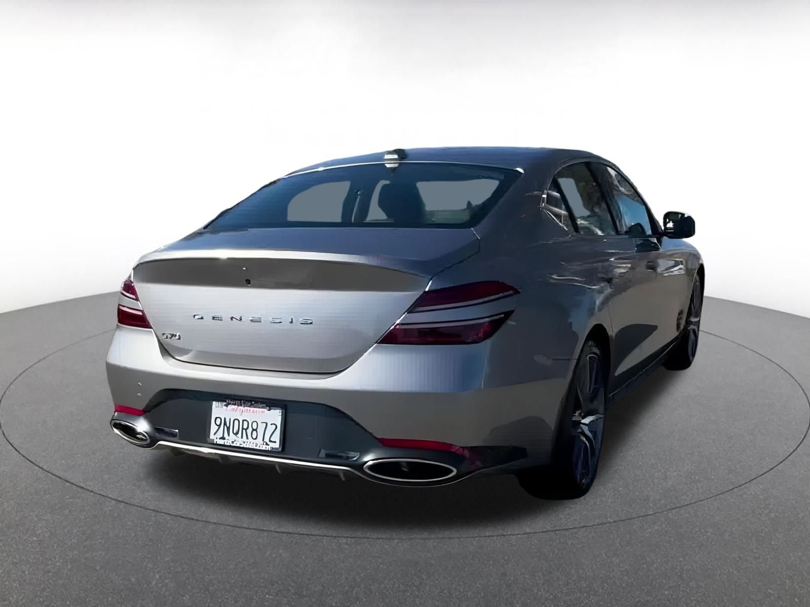 Used 2025 Genesis G70 2.5T image 14