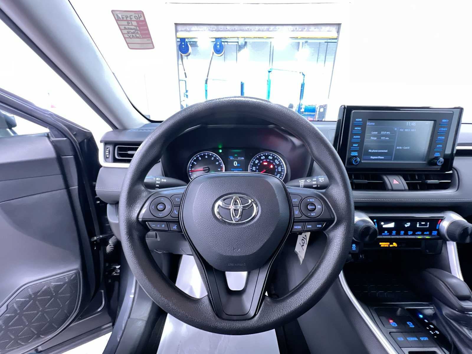 Used 2019 Toyota RAV4 LE w/ Carpet Mat Package FWD image 15