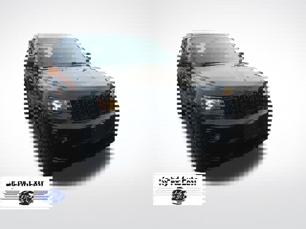 Used 2019 Jeep Grand Cherokee Altitude image 3