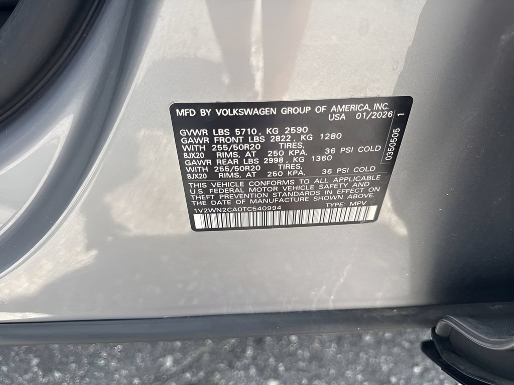Used 2026 Volkswagen Atlas SE FWD image 32