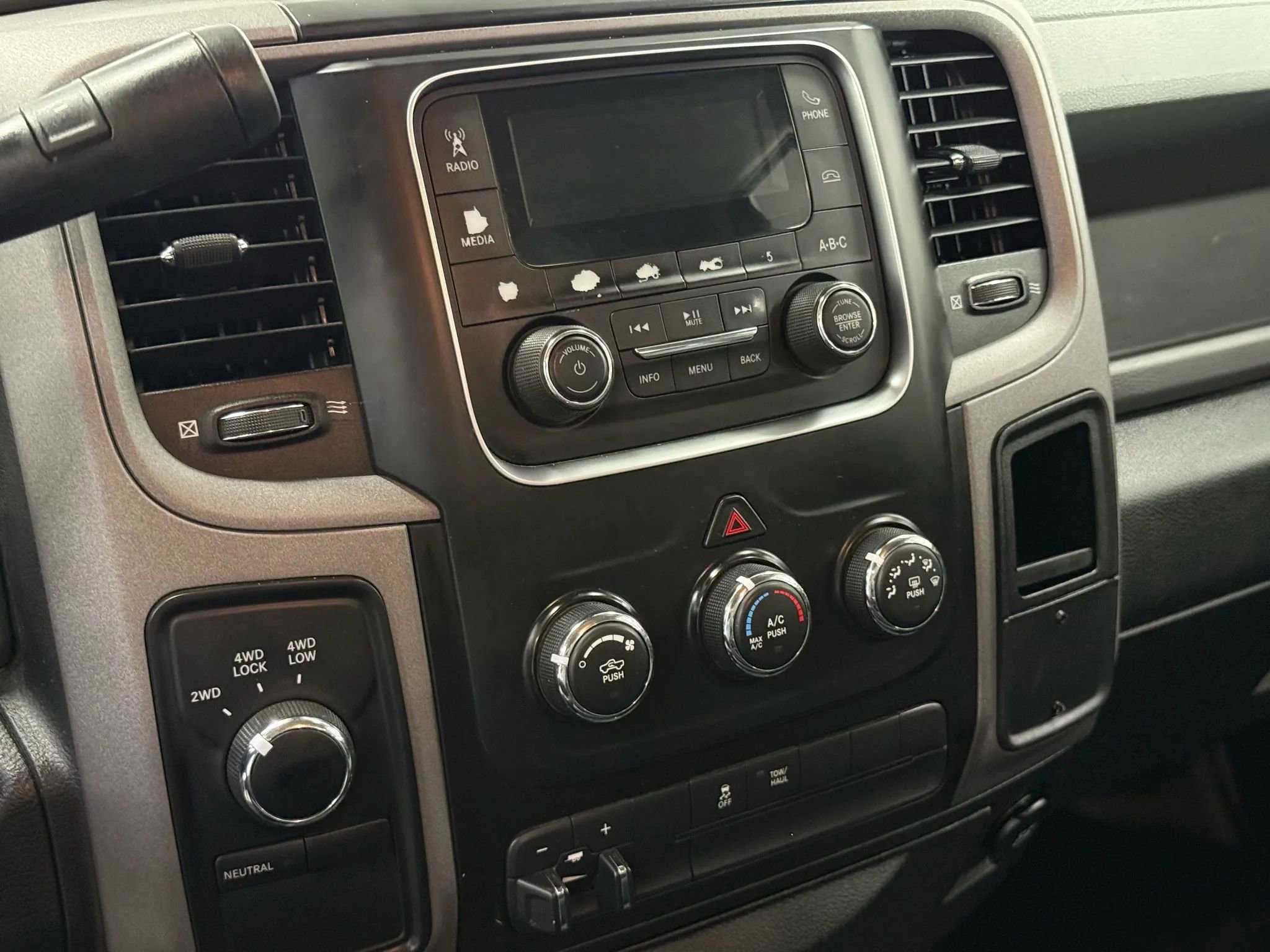 Used 2017 RAM 2500 Tradesman w/ Power Accessory Group image 23