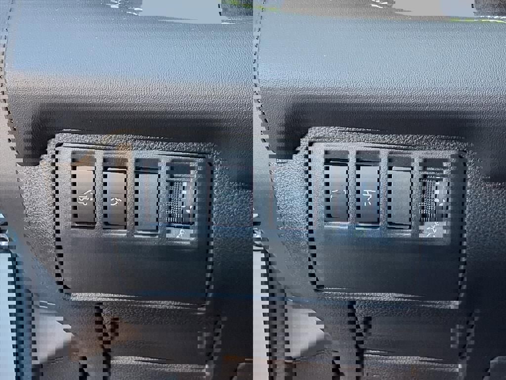 New 2025 Subaru Ascent Bronze Edition w/ Popular Package #2 image 17