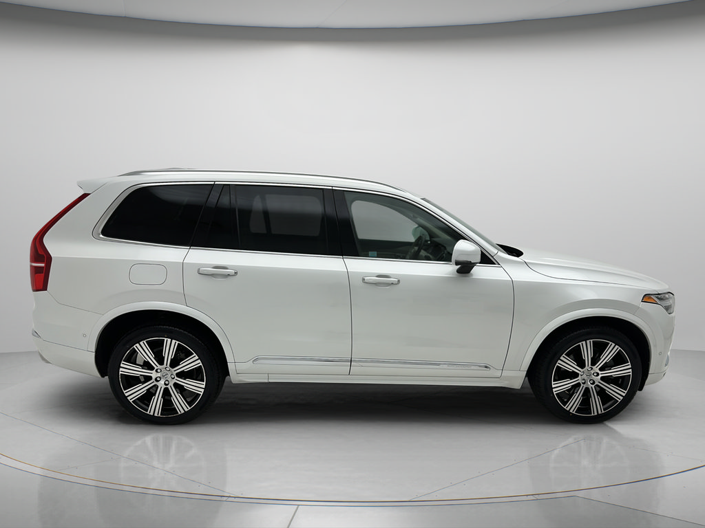 Used 2021 Volvo XC90 T8 Inscription w/ Advanced Package AWD/4WD image 7