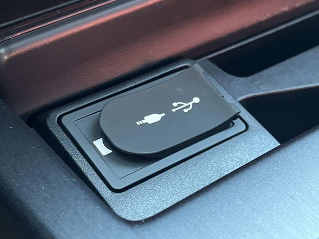 Used 2019 Lexus ES 350 F Sport w/ Accessory Package FWD image 39