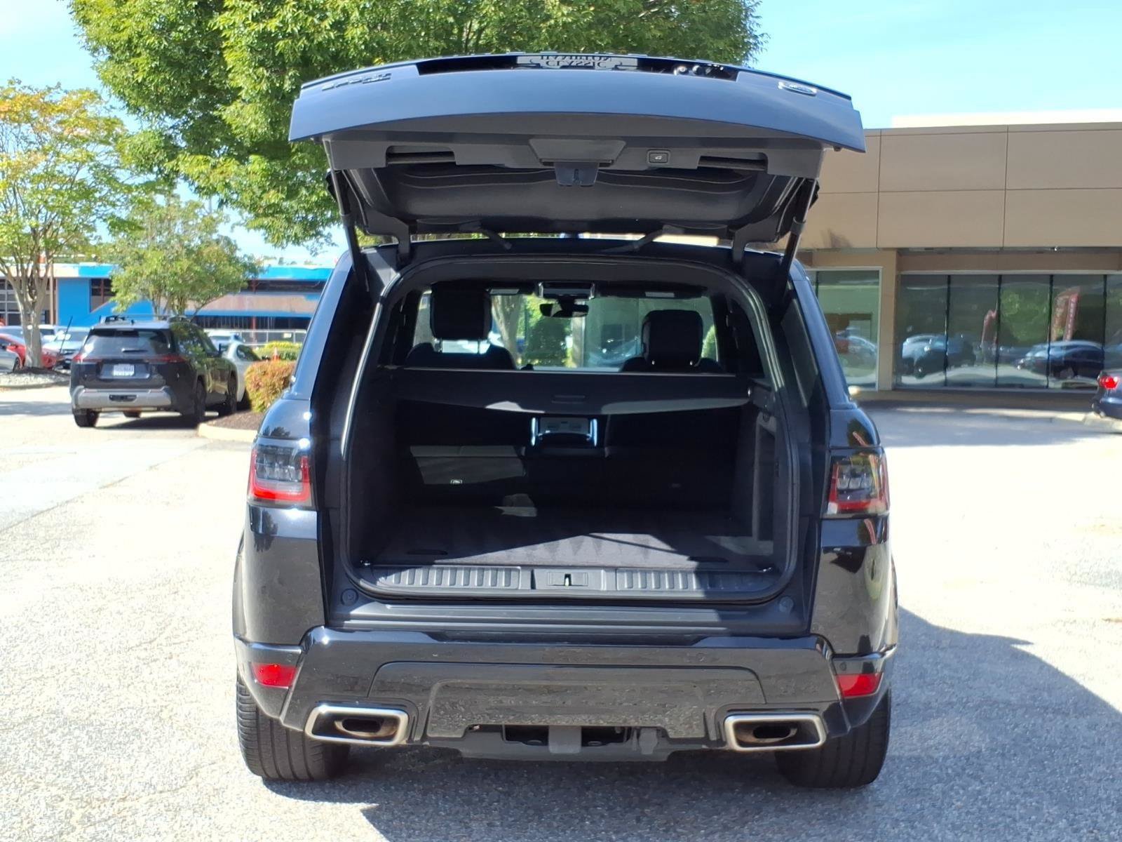 Used 2022 Land Rover Range Rover Sport HST AWD/4WD image 29