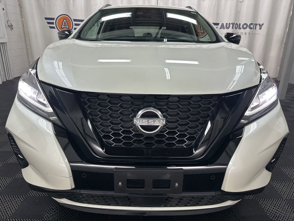 Used 2024 Nissan Murano SV w/ SV Midnight Edition Package image 3