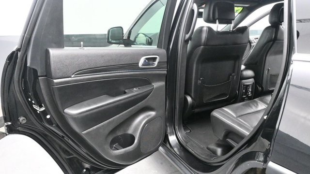 Used 2019 Jeep Grand Cherokee Limited AWD/4WD image 25