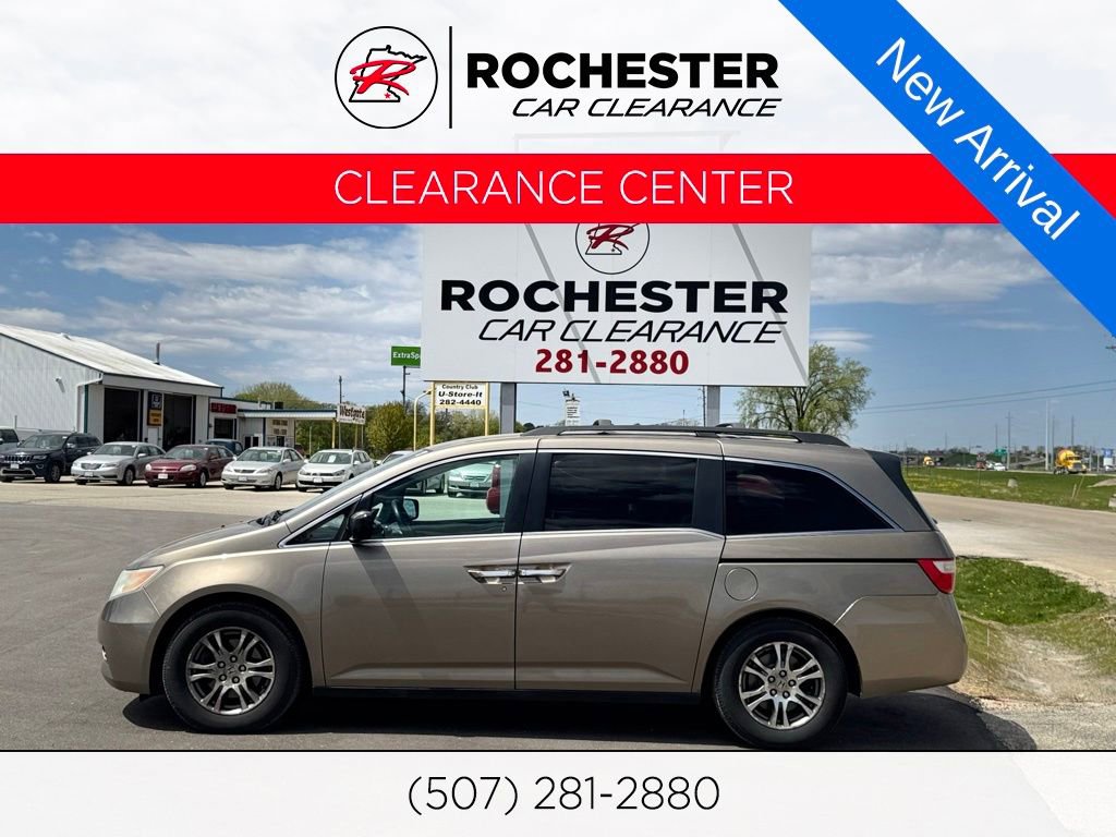 Used 2013 Honda Odyssey EX image 1