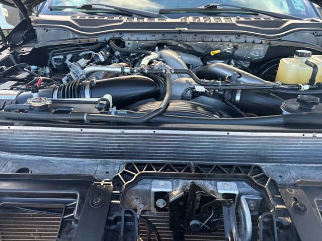 Used 2022 Ford F250 Lariat w/ Black Appearance Package image 38