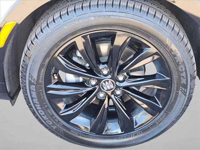 Used 2024 Buick Envista Sport Touring w/ Convenience II Package image 26