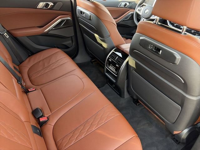 New 2026 BMW X6 M60i image 14