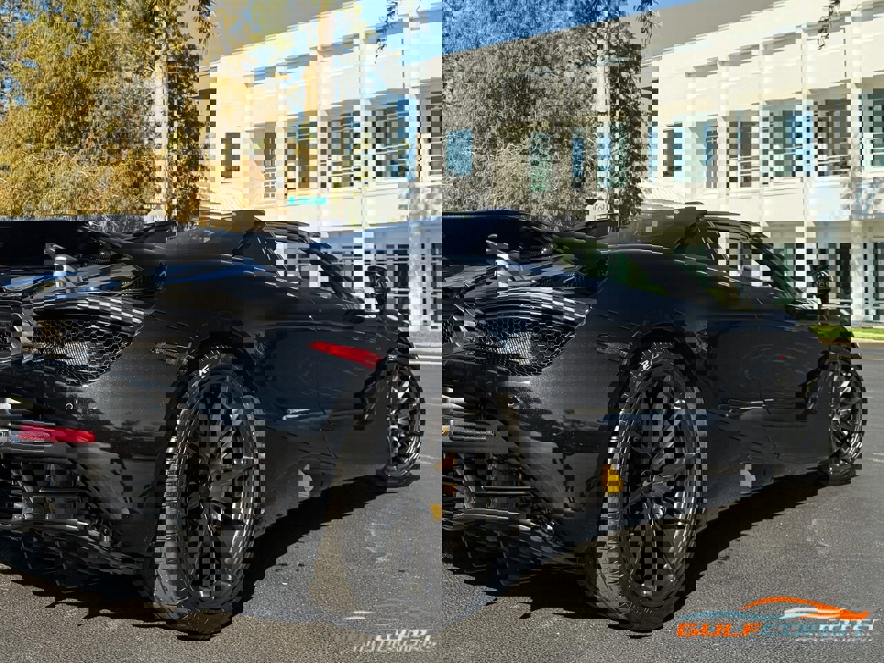 Used 2022 McLaren 720S Performance image 57