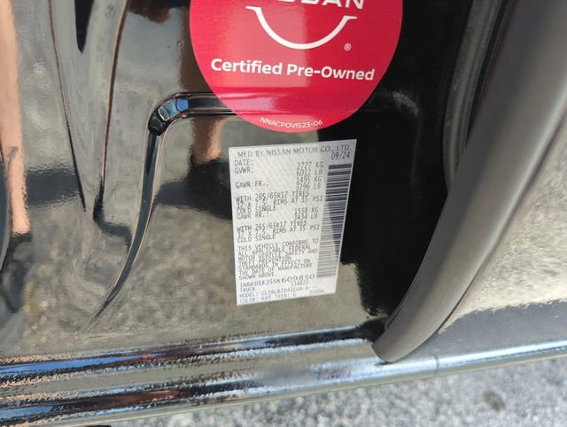 Certified 2025 Nissan Frontier SV image 45