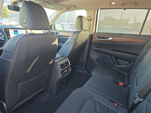 New 2026 Volkswagen Atlas SE FWD image 10