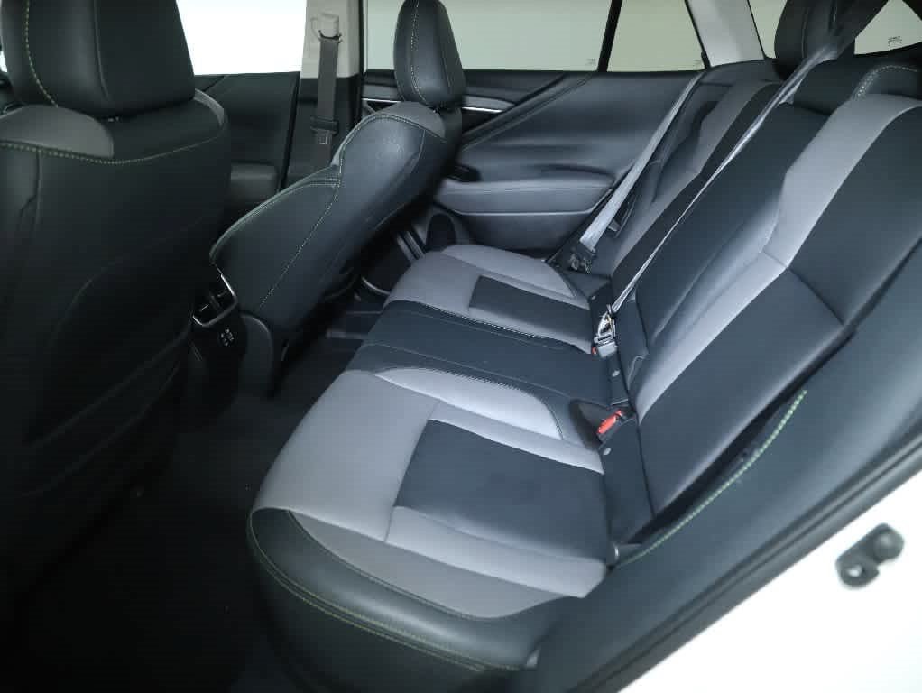 Used 2024 Subaru Outback Onyx Edition AWD/4WD image 15