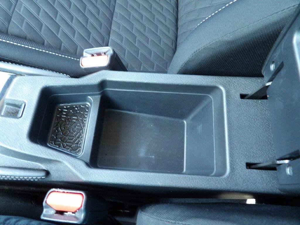 Used 2021 Nissan Kicks SV FWD image 25