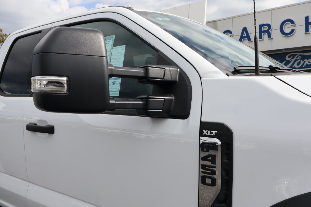New 2027 Ford F450 XLT w/ XLT Value Package AWD/4WD image 23
