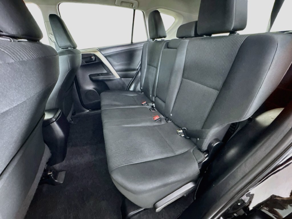 Used 2014 Toyota RAV4 LE FWD image 22
