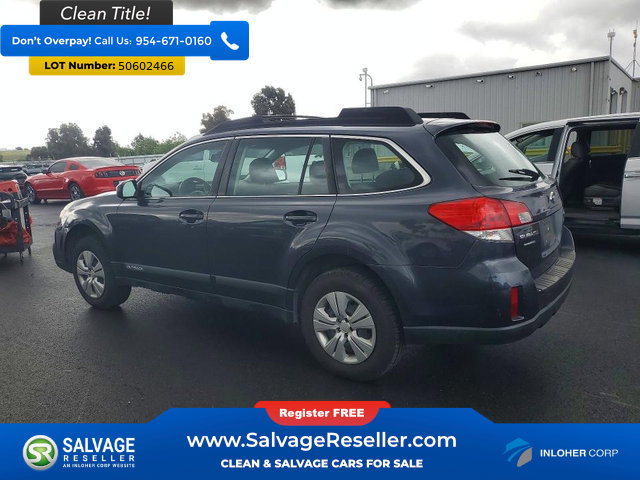 Used 2013 Subaru Outback 2.5i AWD/4WD image 3