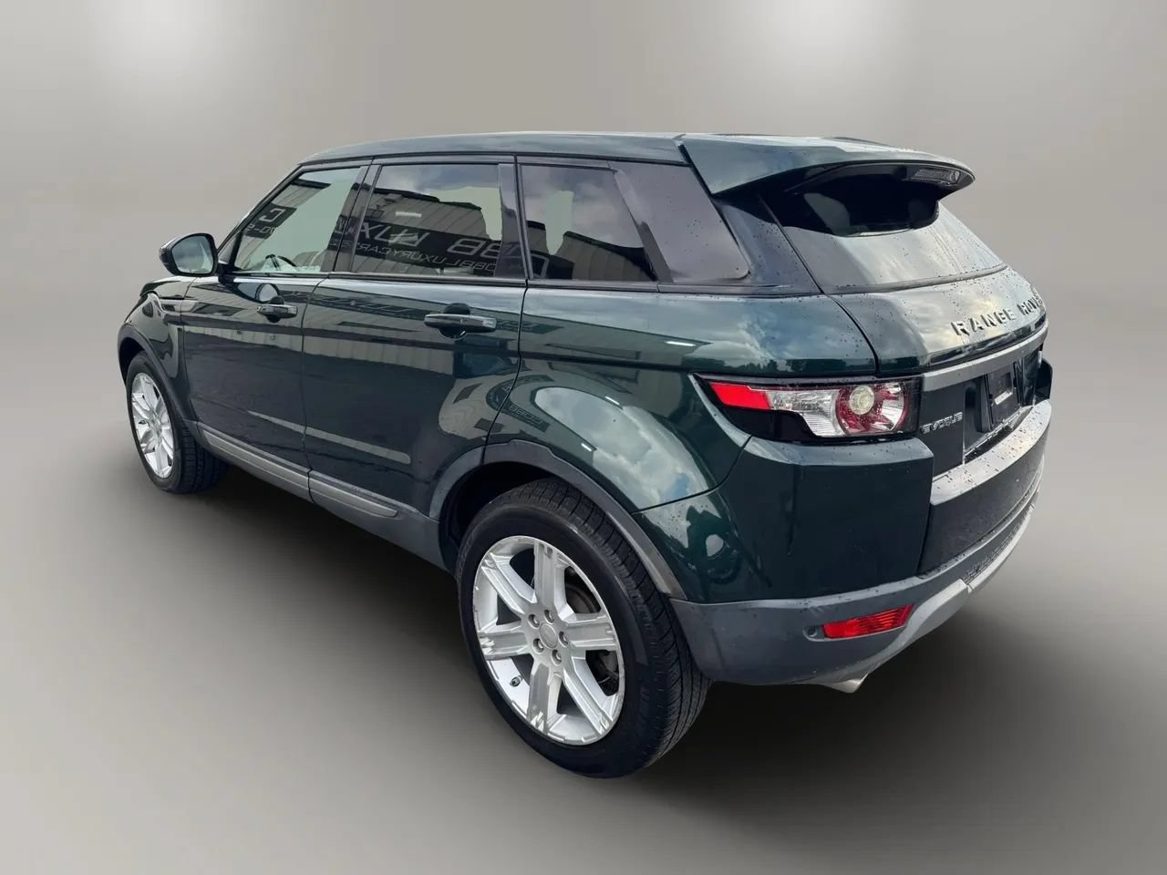 Used 2015 Land Rover Range Rover Evoque Pure Plus AWD/4WD image 9