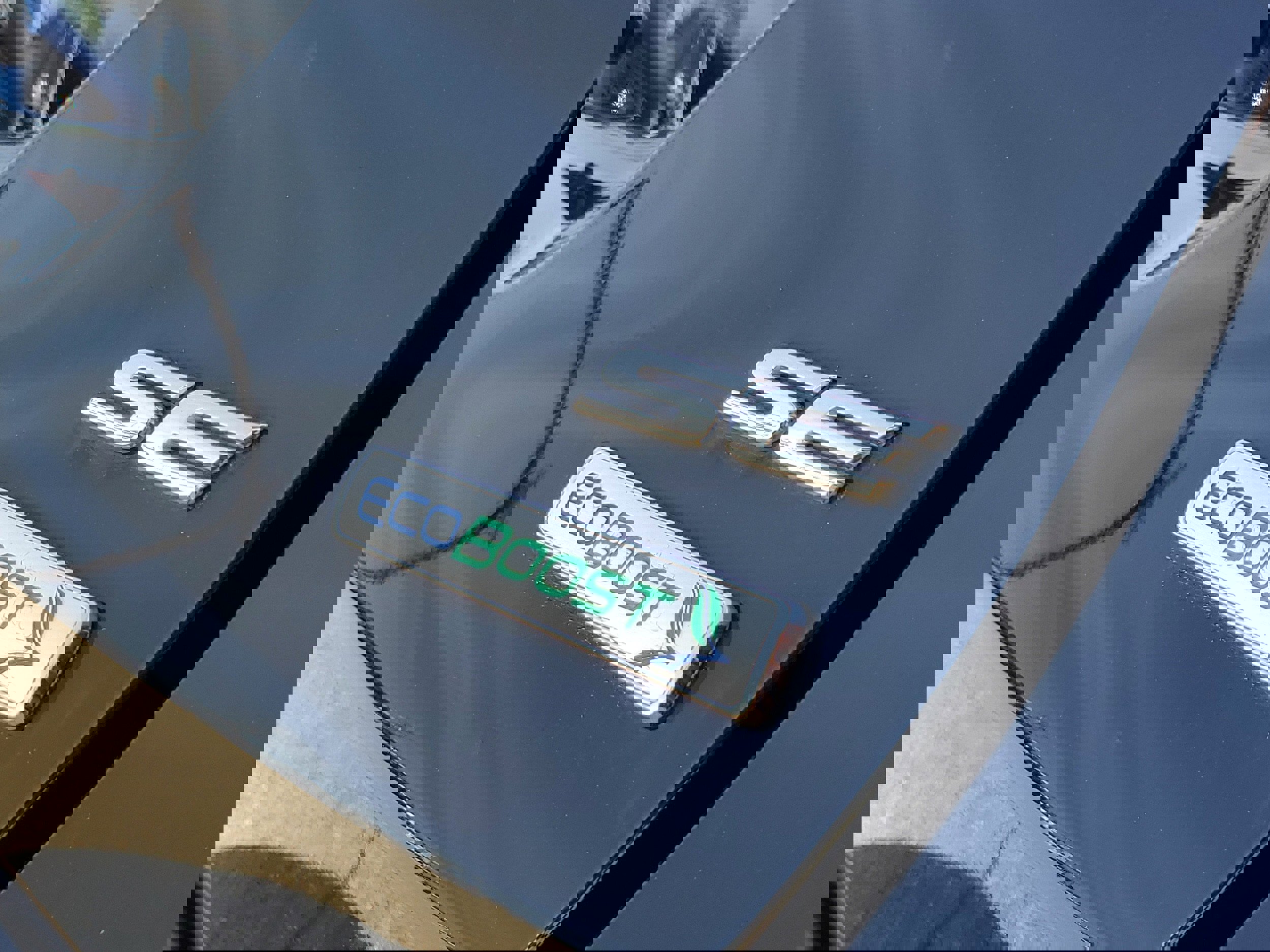 Certified 2017 Ford Fusion SE w/ Fusion SE Technology Package image 6