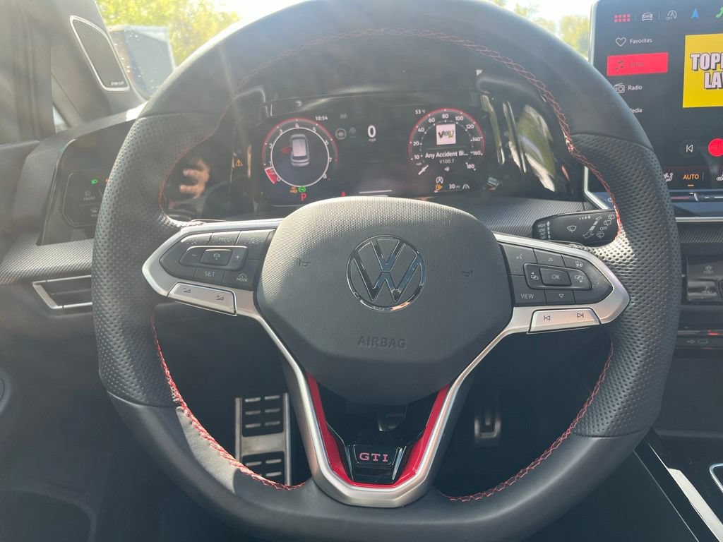 Certified 2025 Volkswagen GTI SE FWD image 20