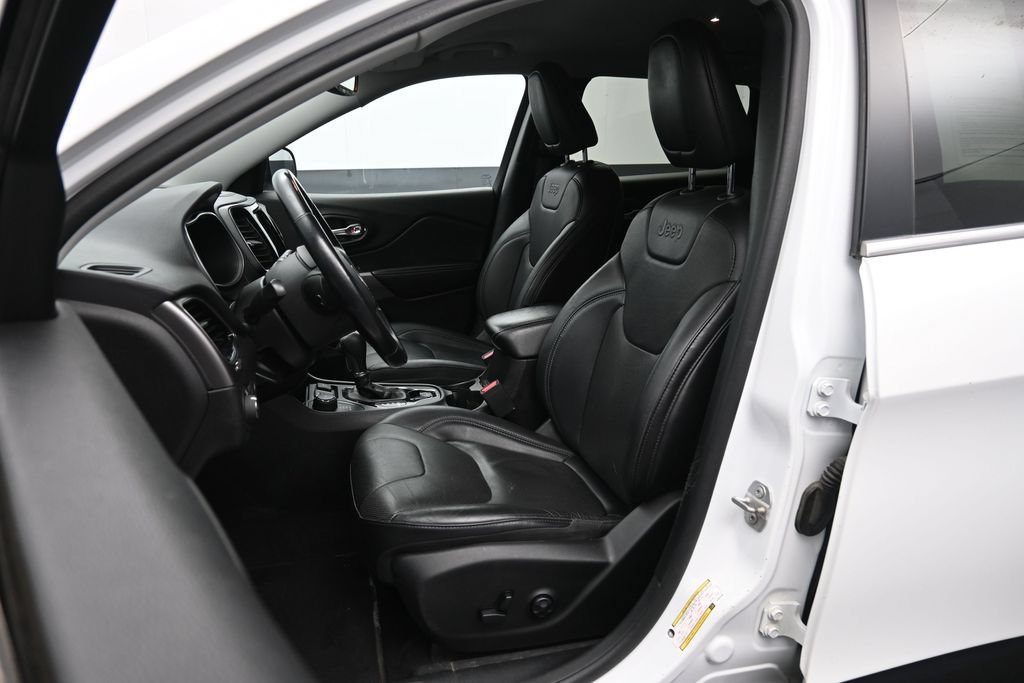 Used 2020 Jeep Cherokee Limited AWD/4WD image 20