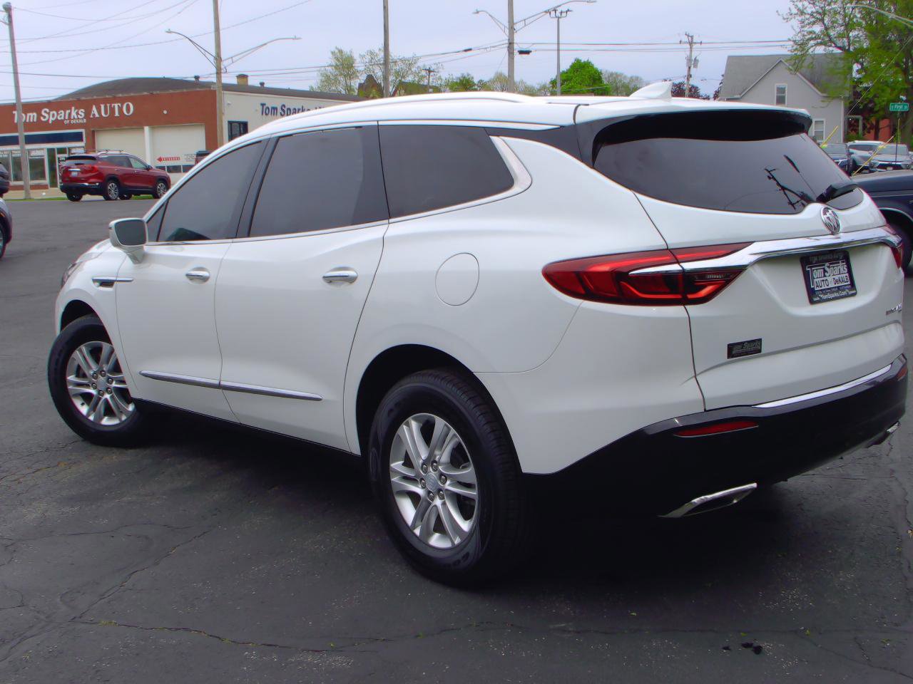 Used 2019 Buick Enclave Essence w/ Trailering Package, 5000 lbs. AWD/4WD image 4