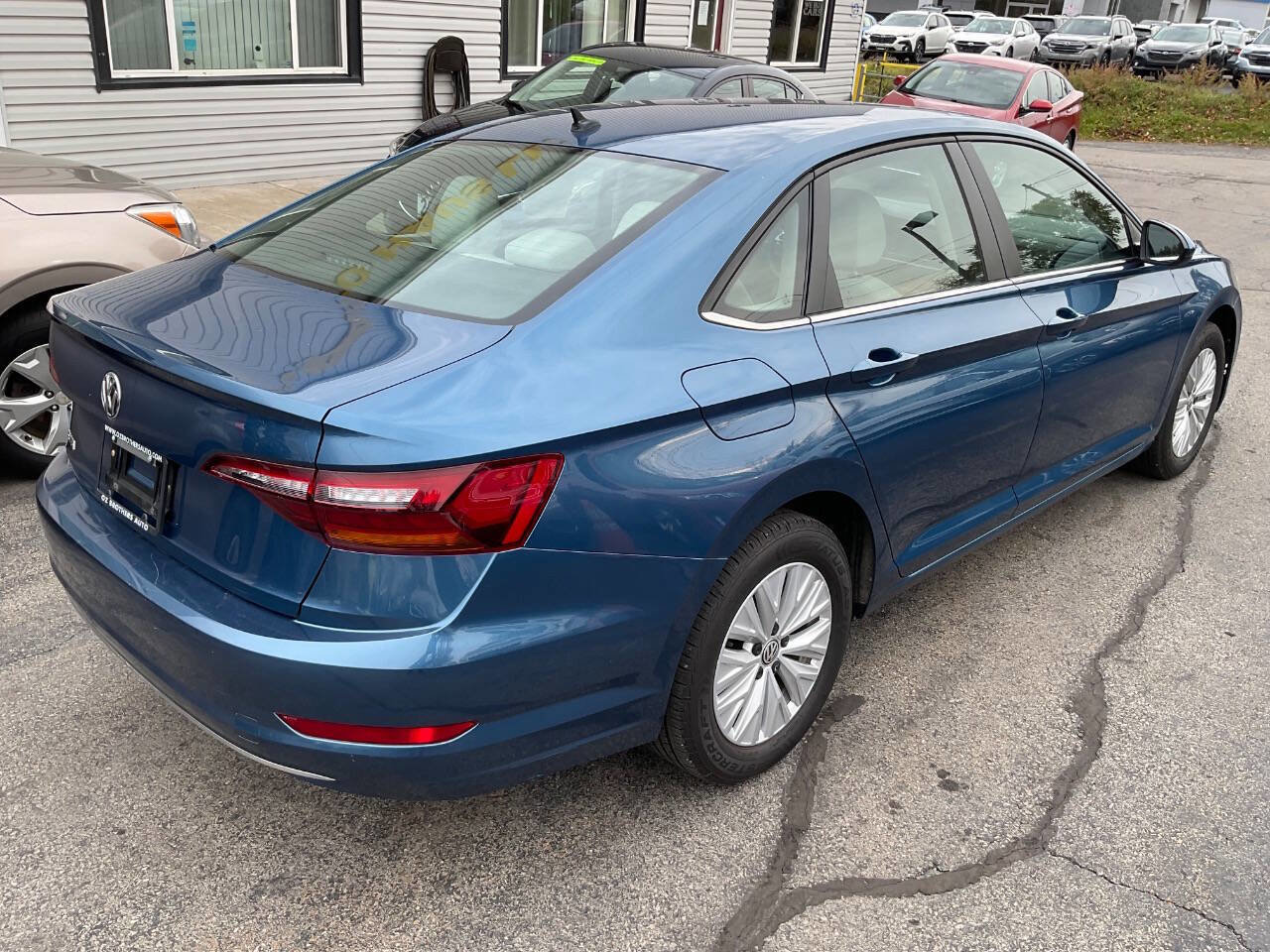 Used 2019 Volkswagen Jetta S image 9