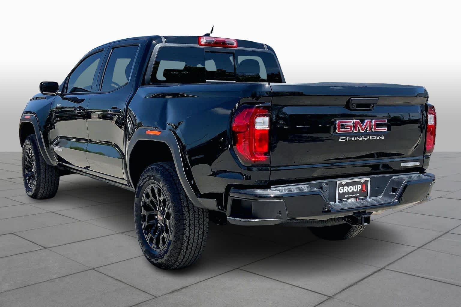 Used 2026 GMC Canyon Elevation w/ Convenience Package image 12