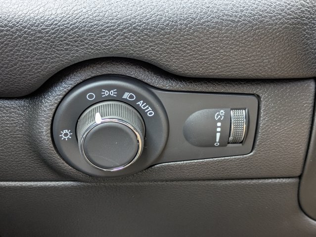 New 2027 Dodge Durango AWD w/ Technology Group image 23