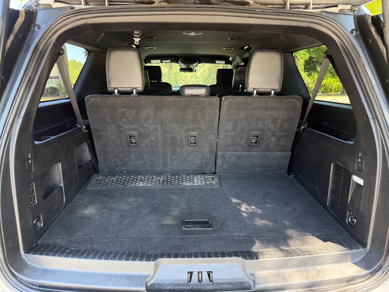 Used 2019 Ford Expedition Max XLT w/ Equipment Group 202A image 19