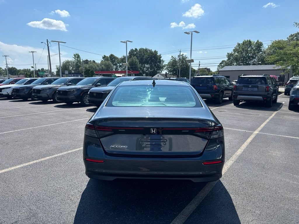 Certified 2023 Honda Accord EX image 6