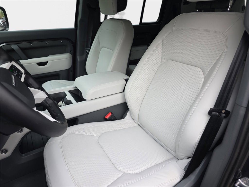 New 2026 Land Rover Defender 110 S image 16