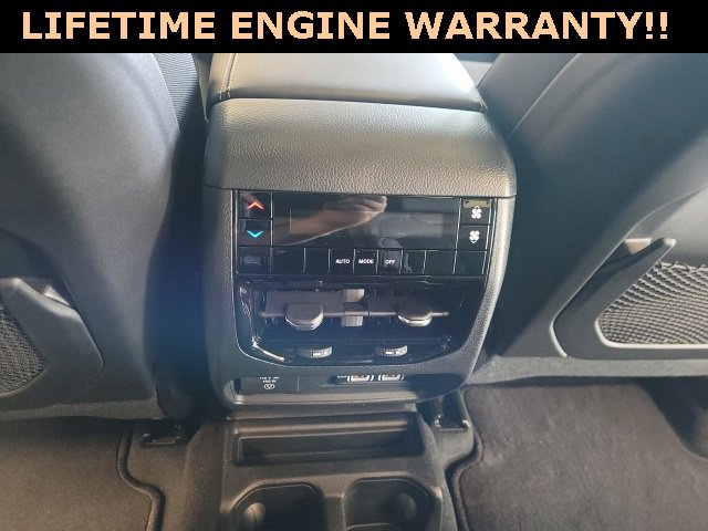 New 2025 Jeep Grand Cherokee L Altitude image 30