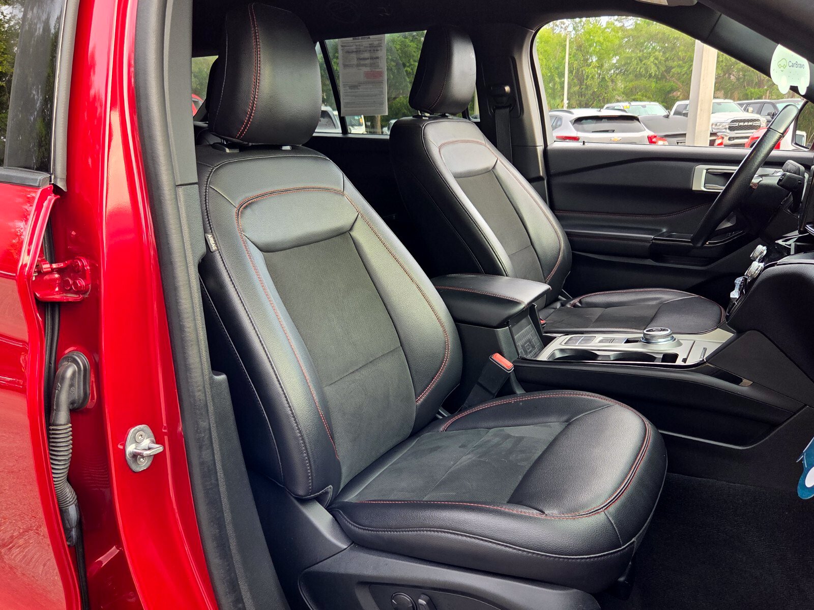 Used 2023 Ford Explorer ST-Line w/ Class IV Trailer Tow Package RWD image 22