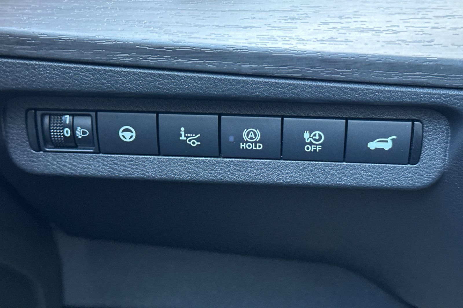 Certified 2024 Nissan Ariya FWD image 32
