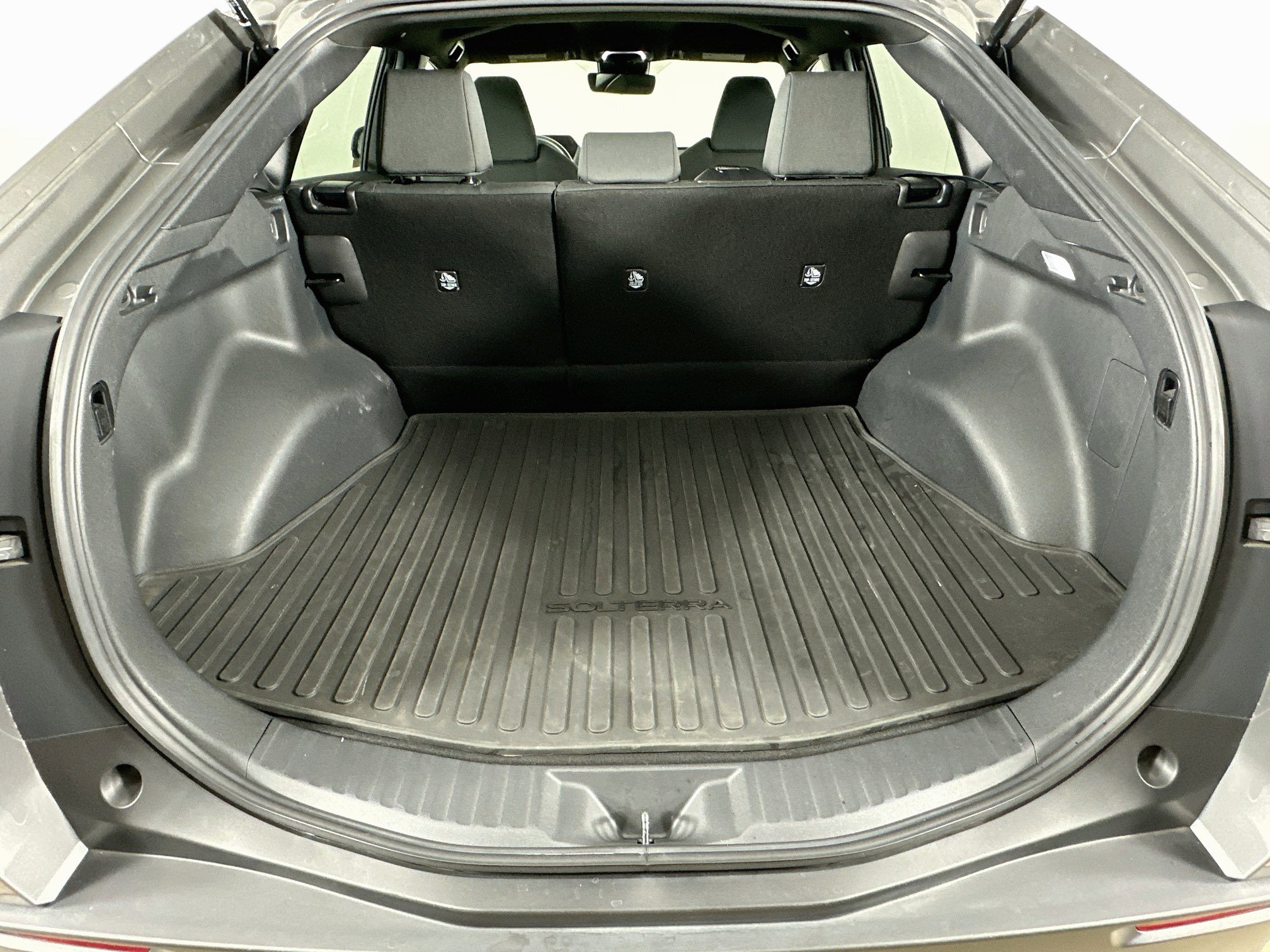 Used 2023 Subaru Solterra AWD image 28