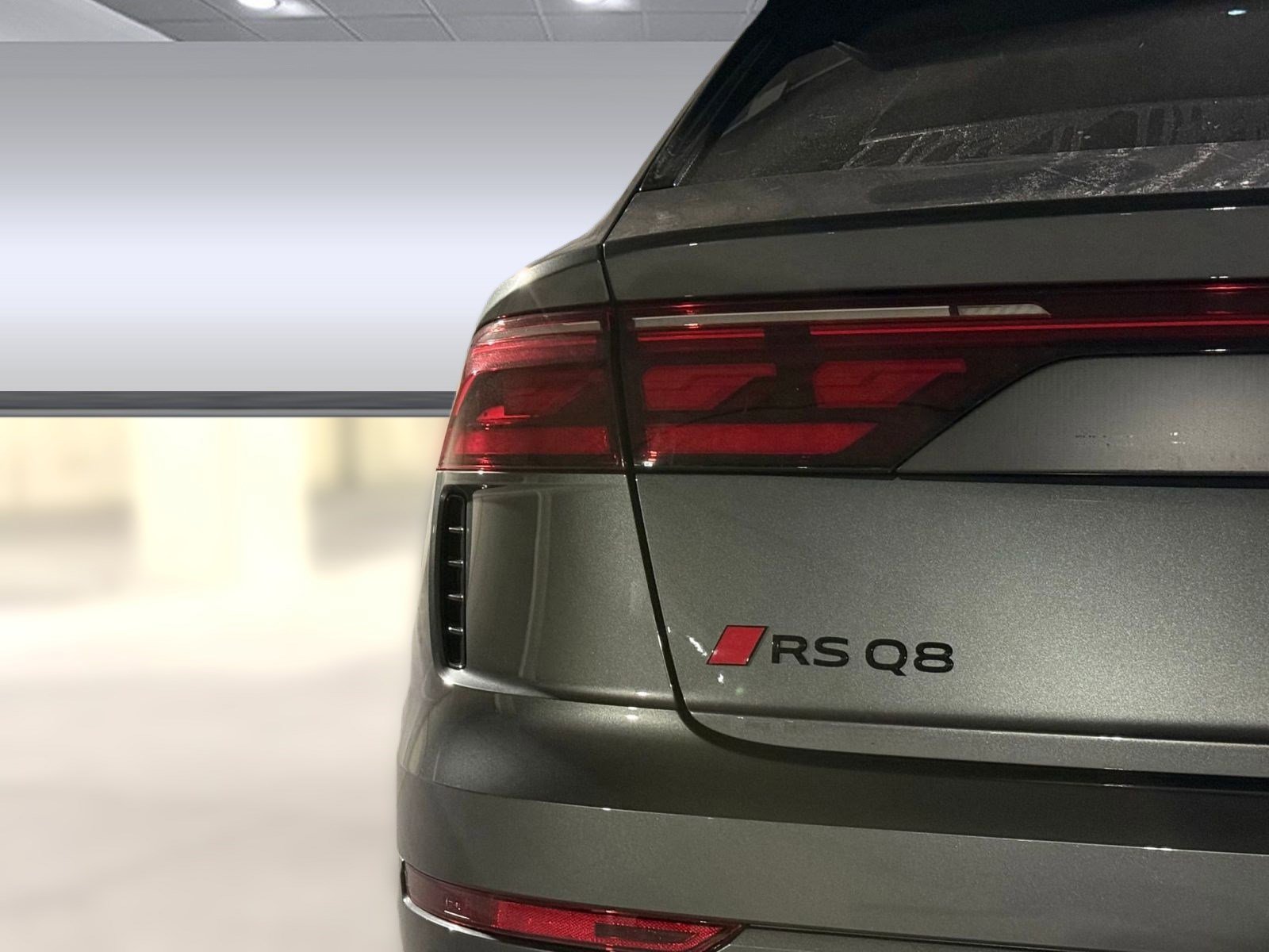 New 2026 Audi RS Q8 performance image 12