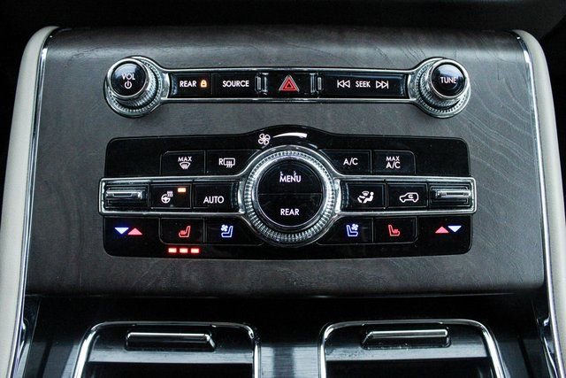 Used 2023 Lincoln Aviator Reserve w/ Elements Package Plus image 19