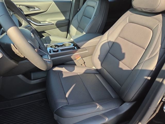 New 2026 Chevrolet Equinox LT w/ Convenience Package II image 19