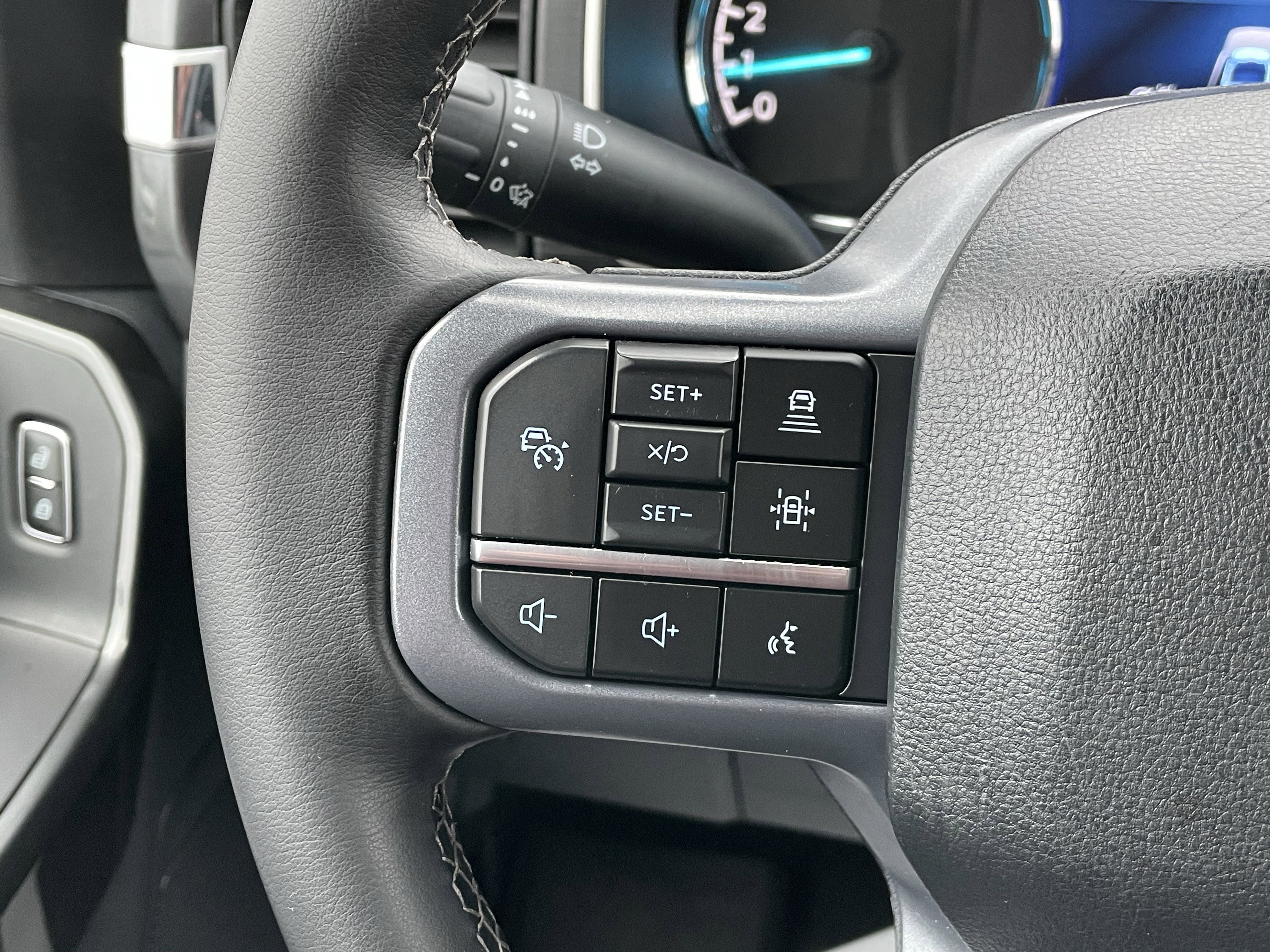 Used 2023 Ford F150 XLT w/ Equipment Group 302A High image 19