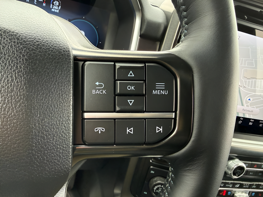 Used 2025 Ford F150 Platinum w/ FX4 Off-Road Package AWD/4WD image 20