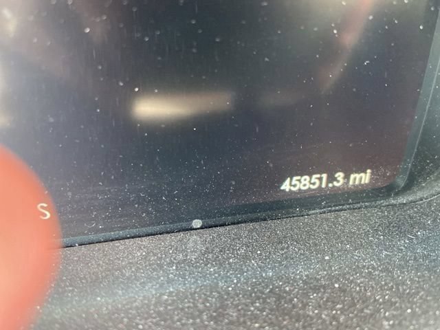 Used 2019 Lincoln Continental Reserve FWD image 3