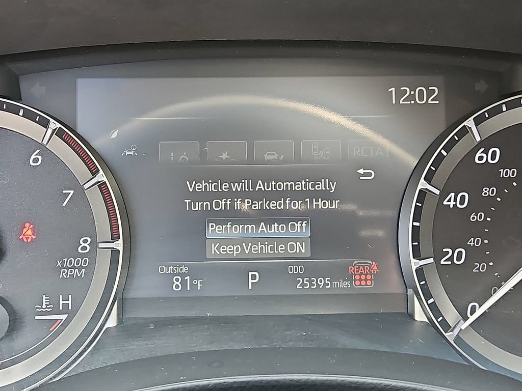 Used 2025 Toyota Highlander LE AWD/4WD image 21