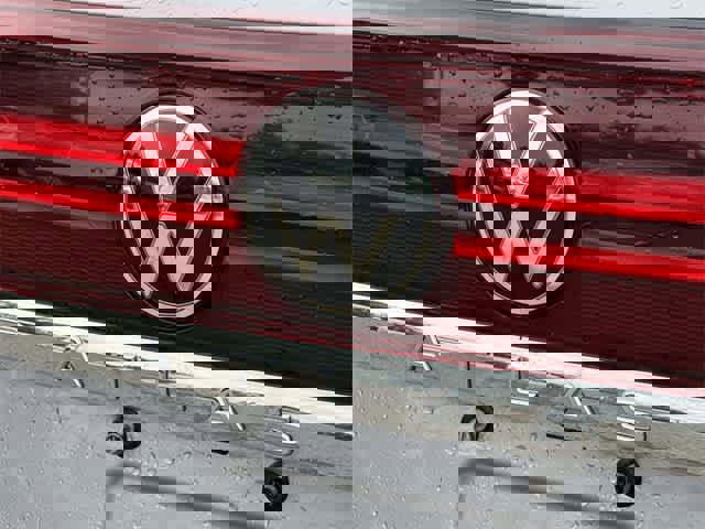 Used 2024 Volkswagen Atlas Cross Sport SE image 26