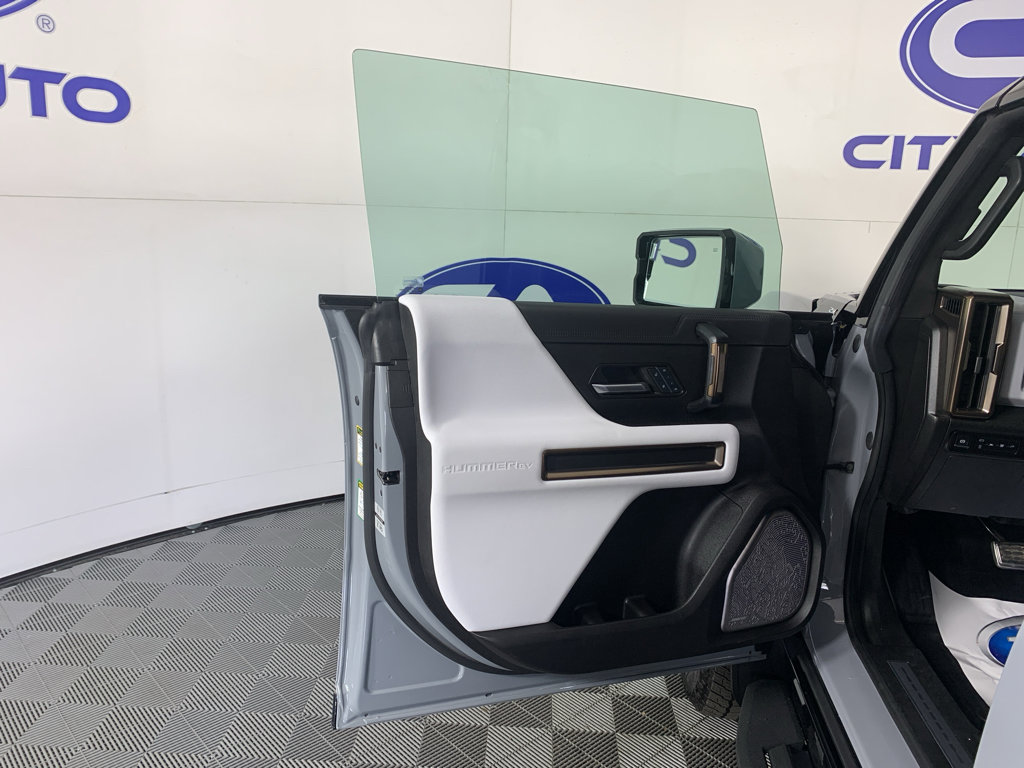 Used 2025 GMC Hummer EV 2X w/ LPO, Sport Package image 14