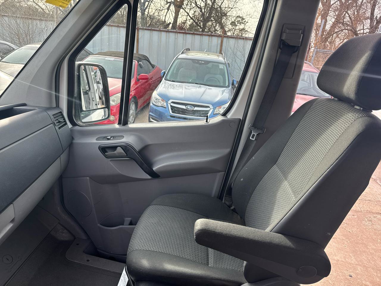 Used 2013 Mercedes-Benz Sprinter 2500 image 10